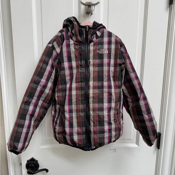 The North Face Girls Size Medium (10/12) Black & Plaid Reversible Puffer Jacket - Picture 9 of 15